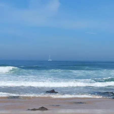 Maura's House Silveira (Lisbon)